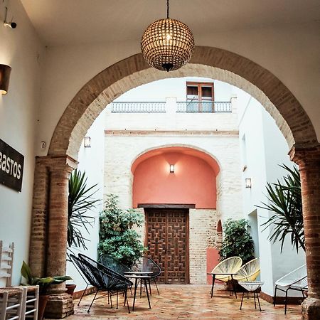 Hostal Cafe Frenteabastos Carmona  Dış mekan fotoğraf