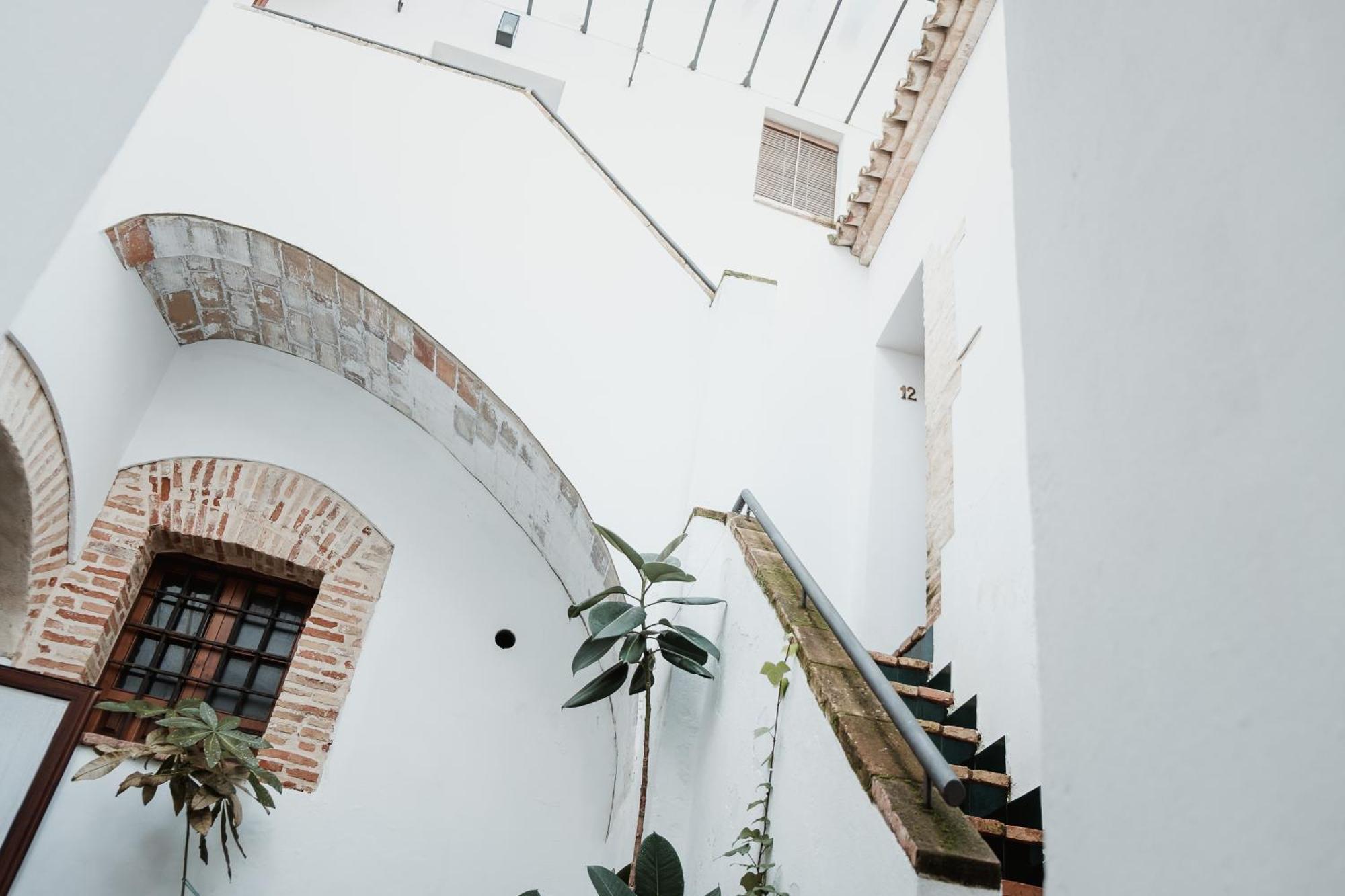 Hostal Cafe Frenteabastos Carmona  Dış mekan fotoğraf