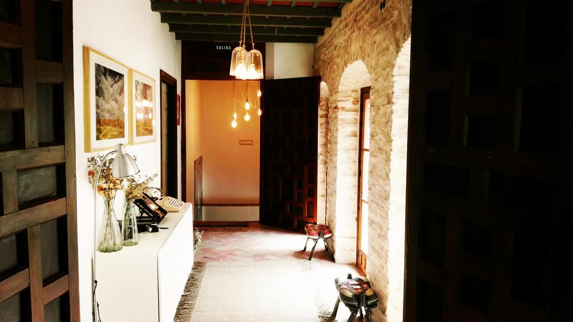 Hostal Cafe Frenteabastos Carmona  Dış mekan fotoğraf