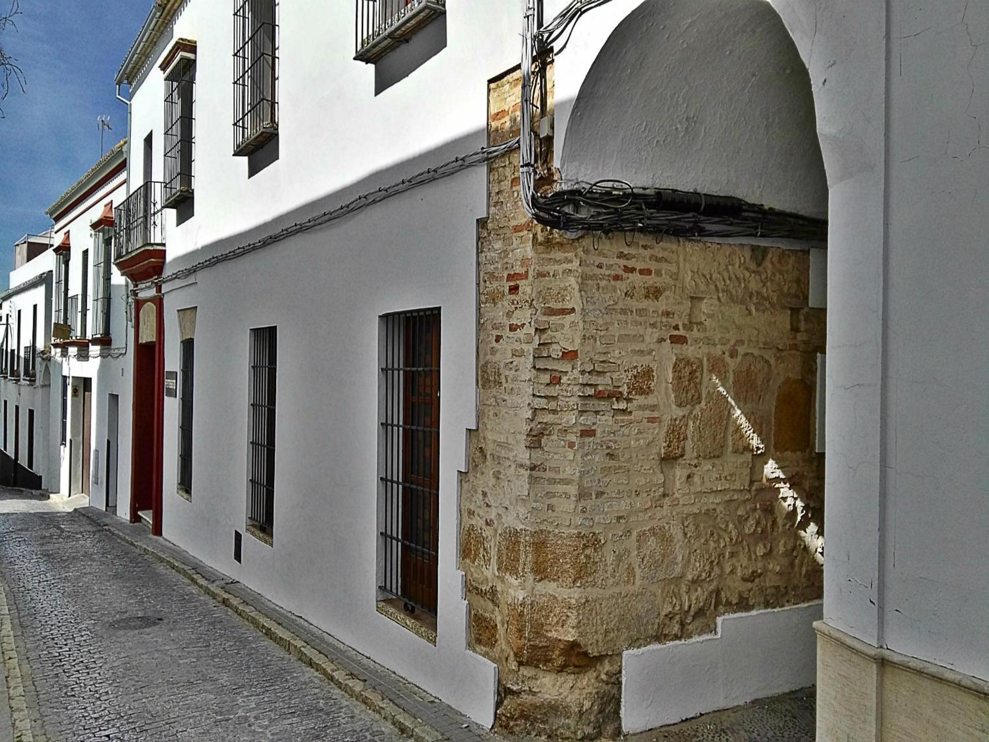 Hostal Cafe Frenteabastos Carmona  Dış mekan fotoğraf